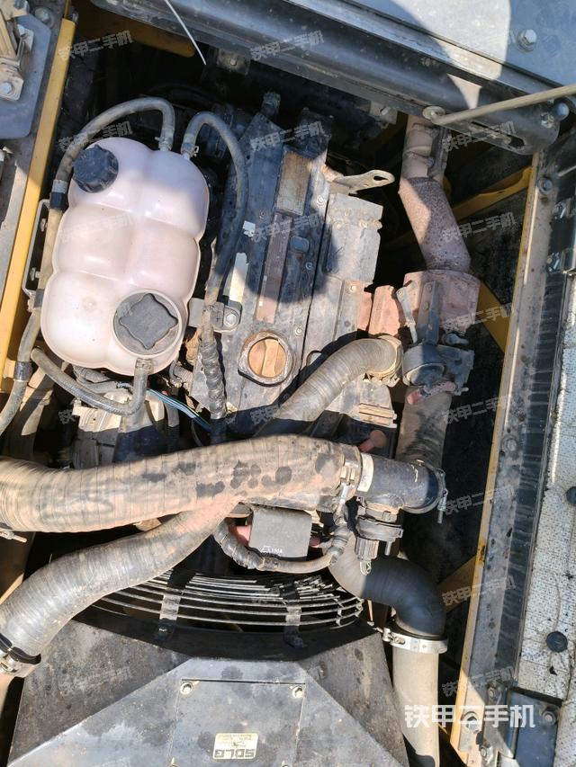 發(fā)動機整體俯視（整機外觀）