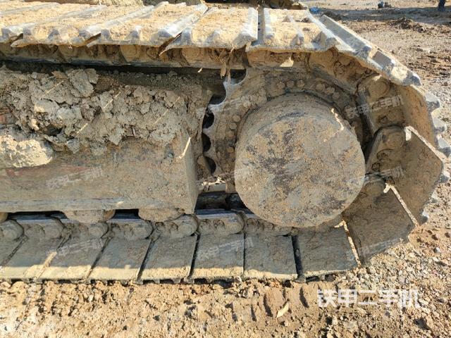 左驱动轮(行走机构) 左驱动轮(行走机构)