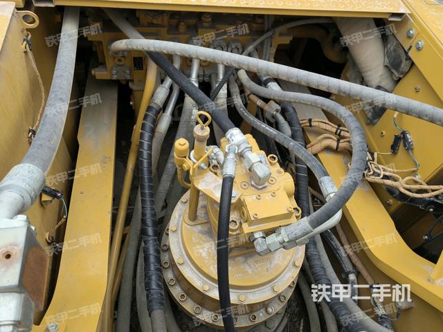 駕駛室頂部俯視(上車部件) 駕駛室頂部俯視(上車部件)