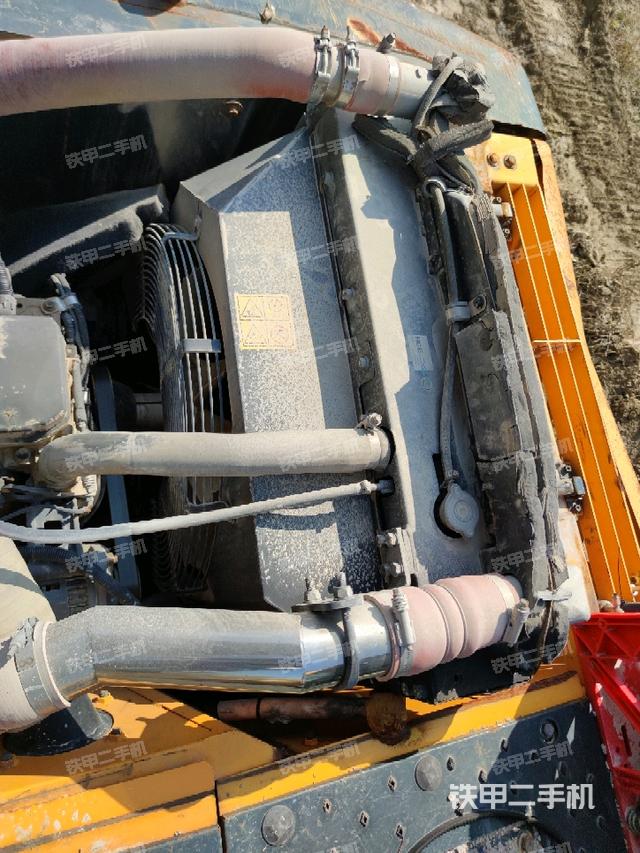 水箱+風(fēng)扇特寫（上車部件）