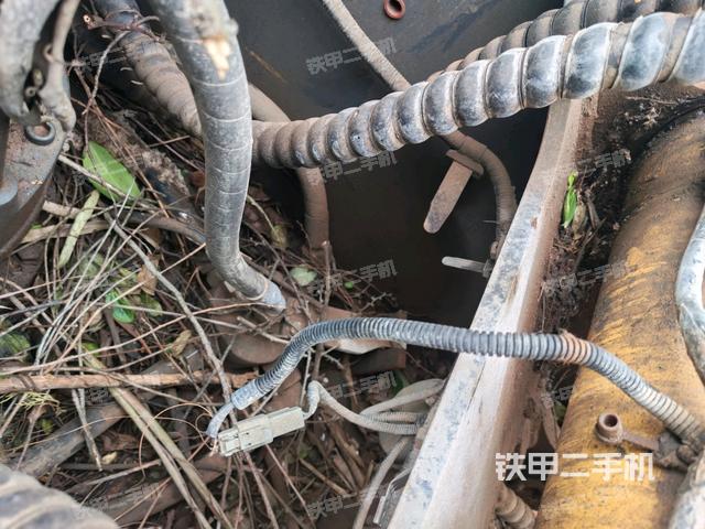 氣門室蓋螺絲特寫(上車部件) 氣門室蓋螺絲特寫(上車部件)