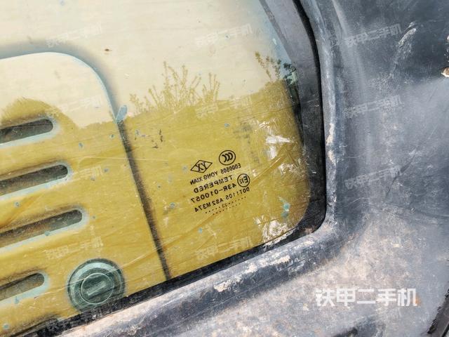 座椅后部(駕駛室部分) 座椅后部(駕駛室部分)