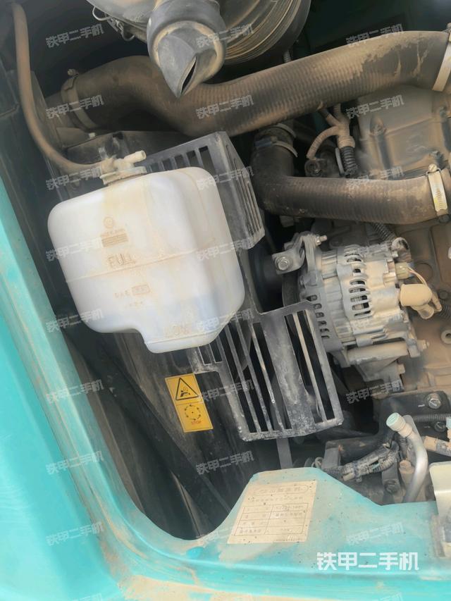 水箱+風扇特寫(上車部件) 水箱+風扇特寫(上車部件)