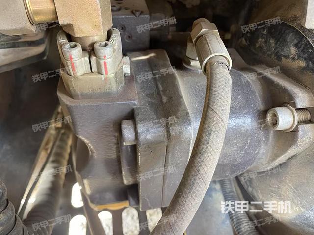 液壓泵室(大件艙室) 液壓泵室(大件艙室)