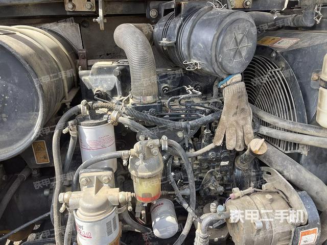發(fā)動(dòng)機(jī)室(上車部件) 發(fā)動(dòng)機(jī)室(上車部件)