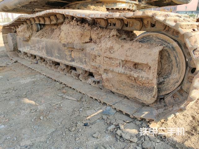 右側(cè)履帶整體（行走機(jī)構(gòu)）