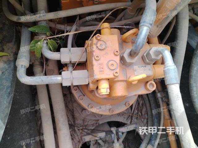 回轉(zhuǎn)馬達(dá)（上車部件）