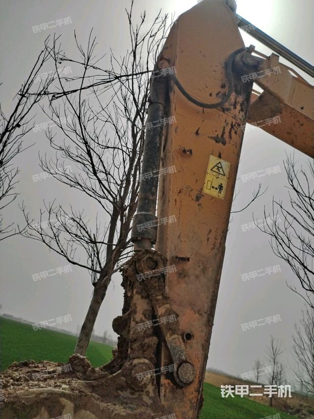 小臂整體左后（工作和回轉(zhuǎn)裝置）