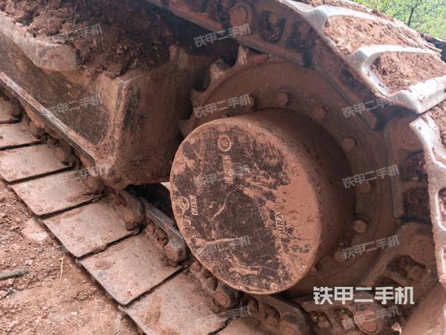 左驅(qū)動輪(行走機構(gòu)) 左驅(qū)動輪(行走機構(gòu))