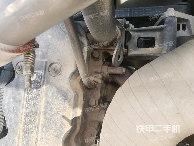 氣門室蓋螺絲特寫(上車部件) 氣門室蓋螺絲特寫(上車部件)