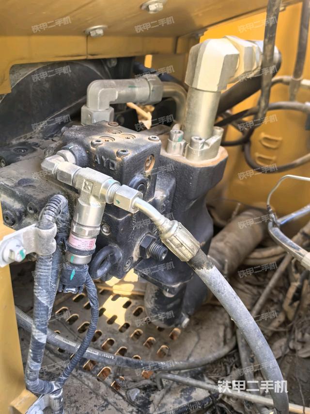 液壓泵室（大件艙室）