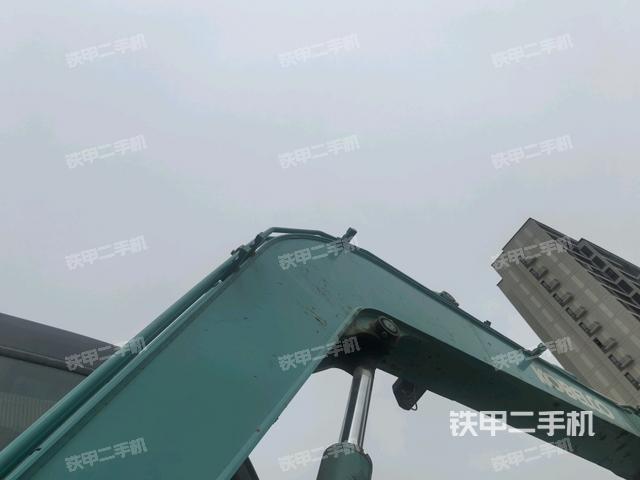 大臂整體?右側(cè)(工作和回轉(zhuǎn)裝置) 大臂整體?右側(cè)(工作和回轉(zhuǎn)裝置)