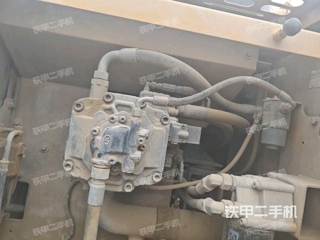 液壓泵室（大件艙室）