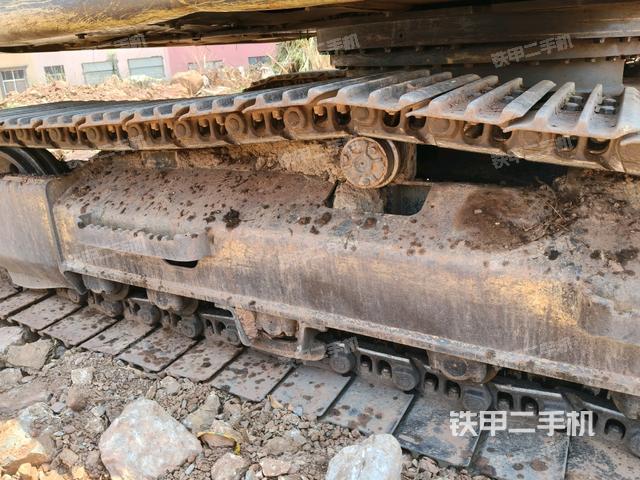 單側履帶整體（整機外觀）