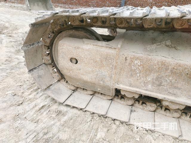 左側(cè)行走馬達(dá)蓋板(行走機(jī)構(gòu)) 左側(cè)行走馬達(dá)蓋板(行走機(jī)構(gòu))