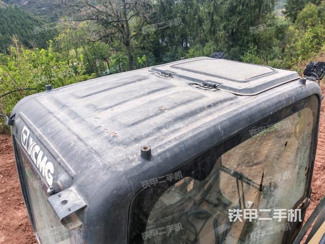 駕駛室頂部俯視(上車部件) 駕駛室頂部俯視(上車部件)