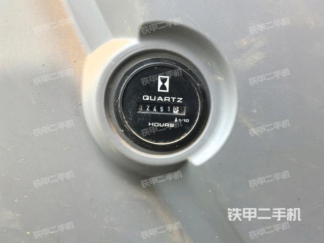 小時表(駕駛室部分) 小時表(駕駛室部分)