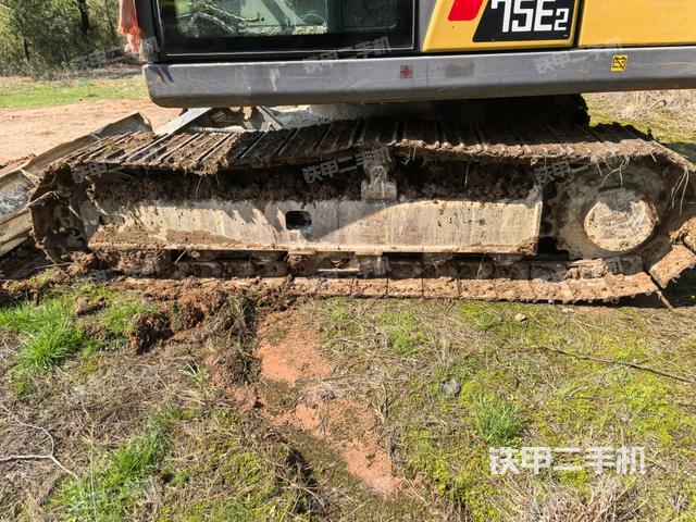 左側(cè)履帶整體?（行走機(jī)構(gòu)）