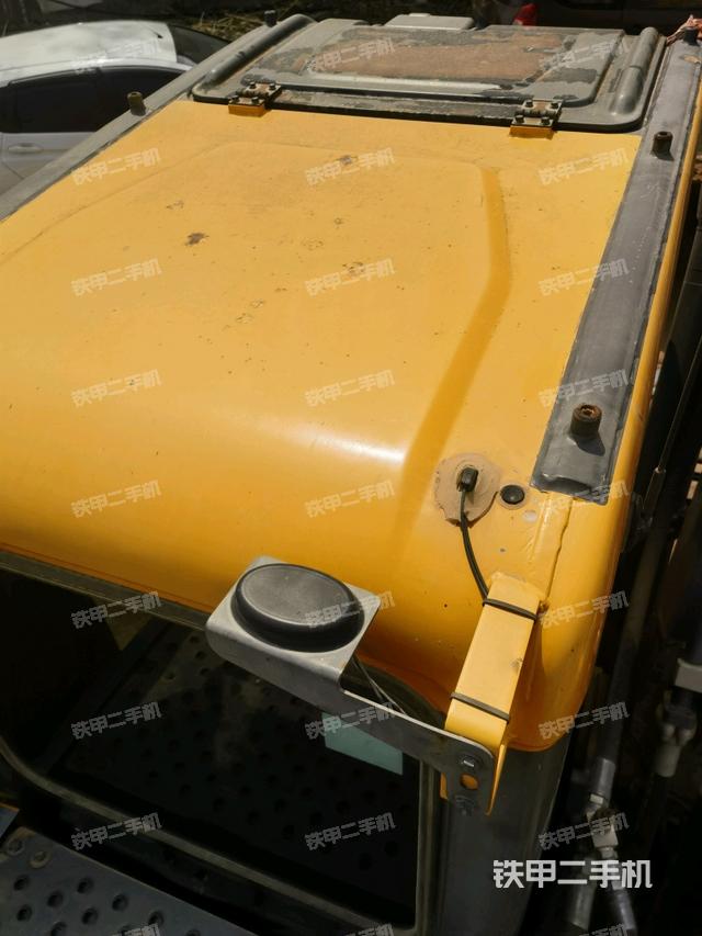 駕駛室頂部（整機(jī)外觀）