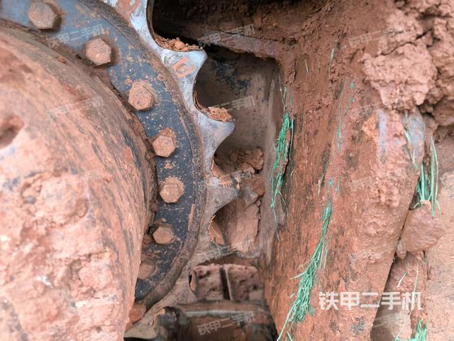 右托鏈輪+鏈筋(行走機(jī)構(gòu)) 右托鏈輪+鏈筋(行走機(jī)構(gòu))