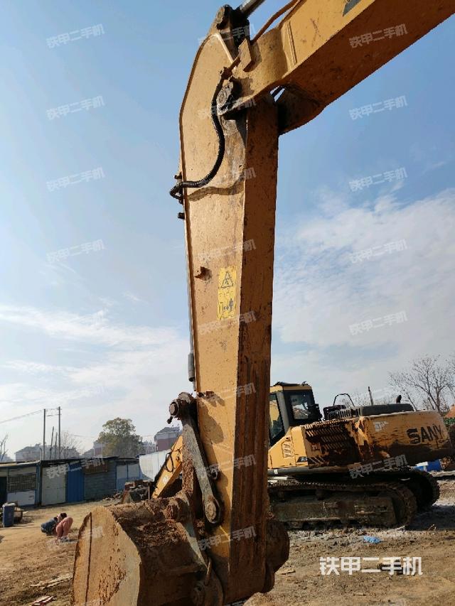 小臂整體左后（工作和回轉(zhuǎn)裝置）