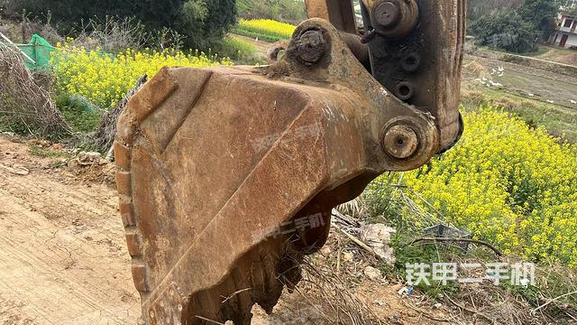 鏟斗右后整體（工作和回轉裝置）