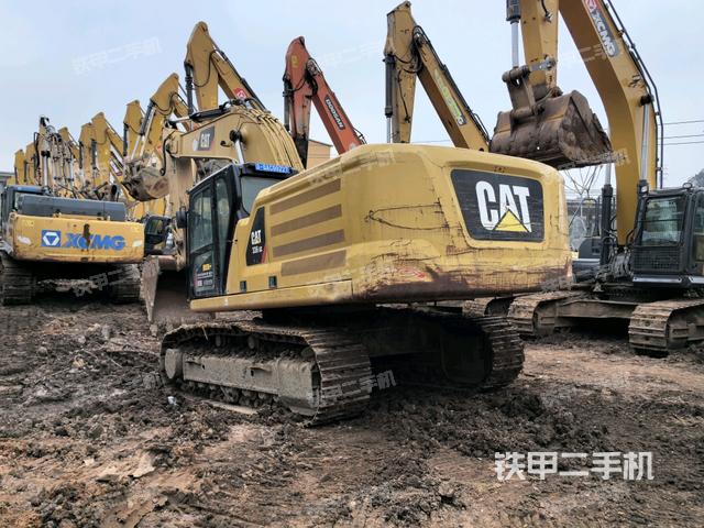 右后45(整機(jī)外觀) 右后45(整機(jī)外觀)