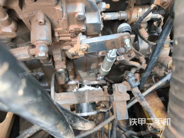 增压器特写(上车部件) 增压器特写(上车部件)