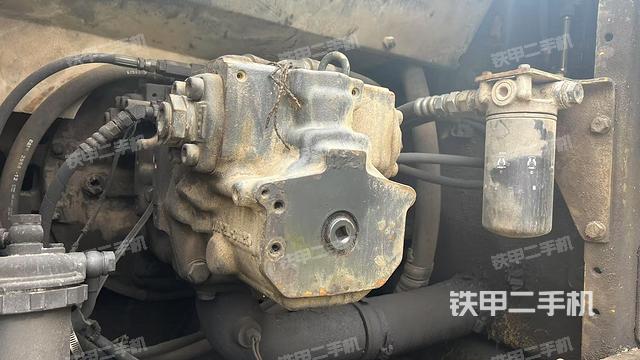 液壓泵室（大件艙室）