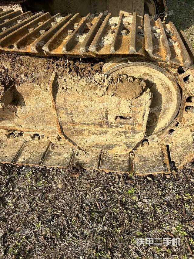 右側(cè)行走馬達(dá)蓋板（行走機(jī)構(gòu)）