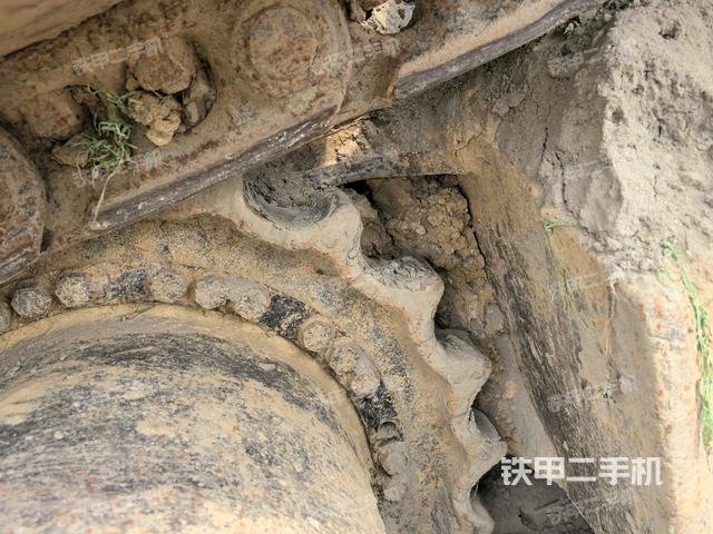 右導(dǎo)向輪（行走機(jī)構(gòu)）