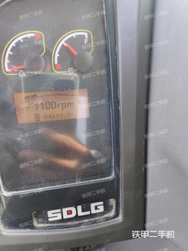 小時(shí)表（駕駛室部分）