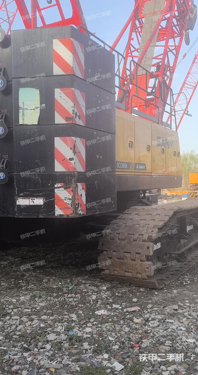 整機右后45°(設(shè)備外觀及核心部件) 整機右后45°(設(shè)備外觀及核心部件)