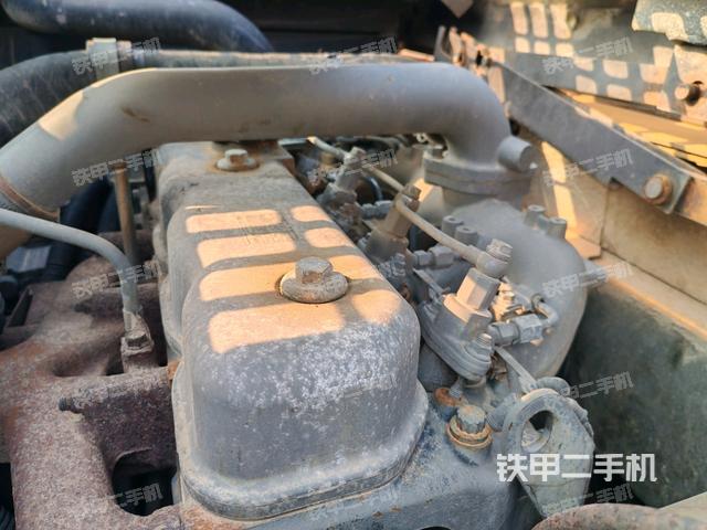 發(fā)動機整體俯視(整機外觀) 發(fā)動機整體俯視(整機外觀)