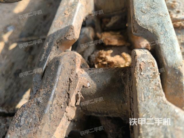 右導(dǎo)向輪（行走機(jī)構(gòu)）