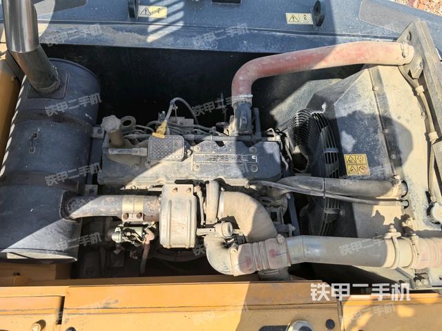 發(fā)動機(jī)室(上車部件) 發(fā)動機(jī)室(上車部件)