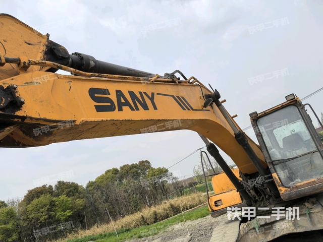 大臂整體?右側(cè)（工作和回轉(zhuǎn)裝置）