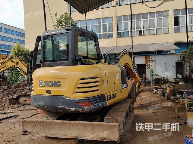 整机右后45°（整机外观）