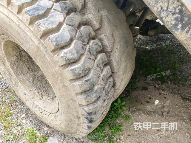 左托鏈輪和鏈筋(行走機構(gòu)) 左托鏈輪和鏈筋(行走機構(gòu))