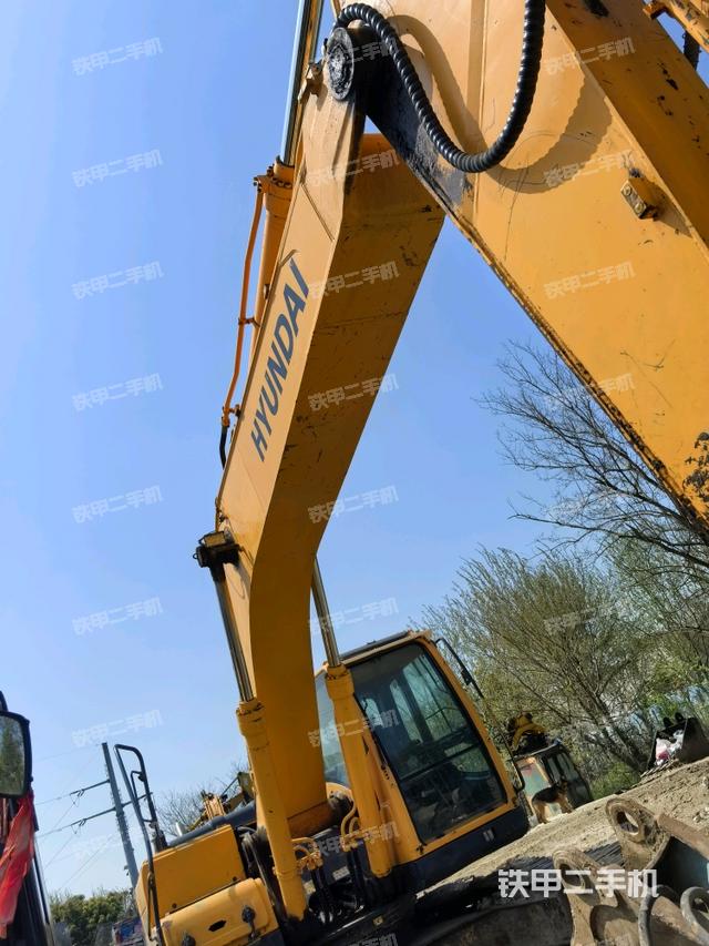 大臂整體?右側(cè)（工作和回轉(zhuǎn)裝置）