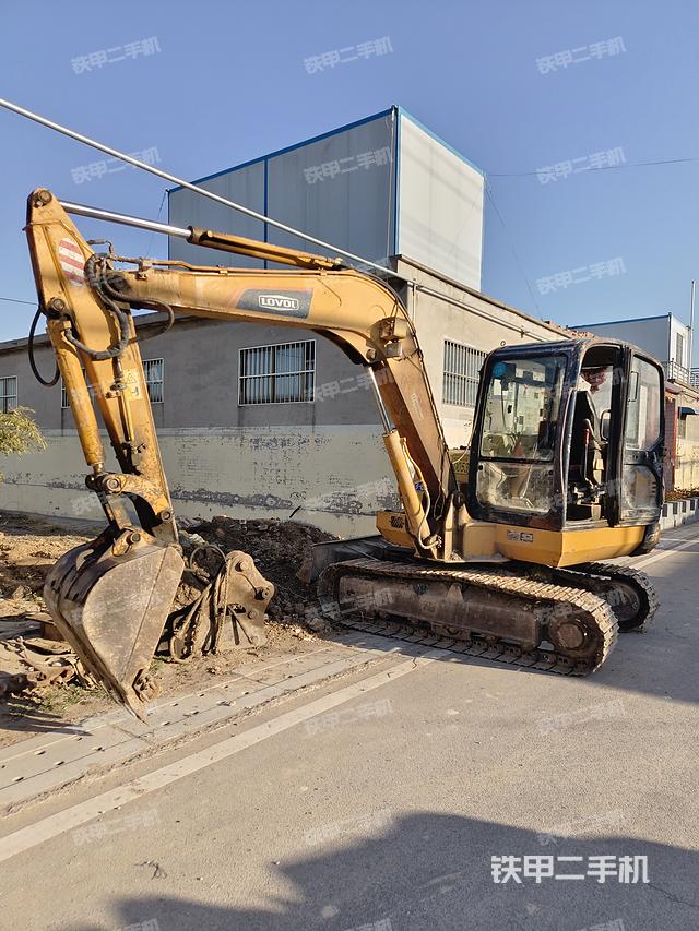 驾驶室整体（整机外观）