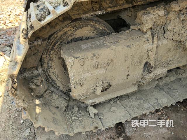 左導(dǎo)向輪（行走機(jī)構(gòu)）