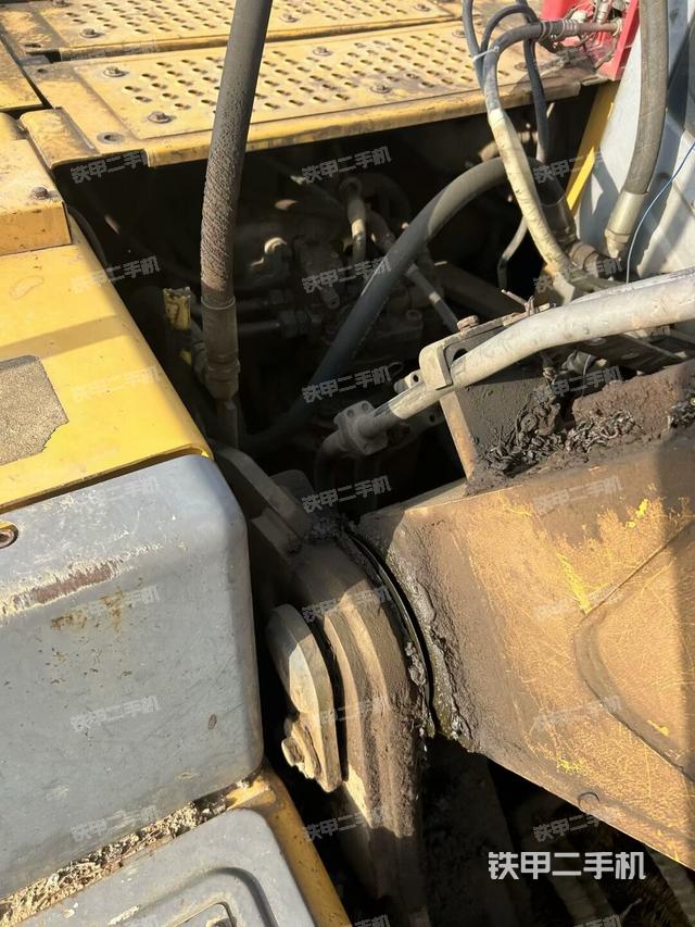 大臂根部?斜視（工作和回轉(zhuǎn)裝置）