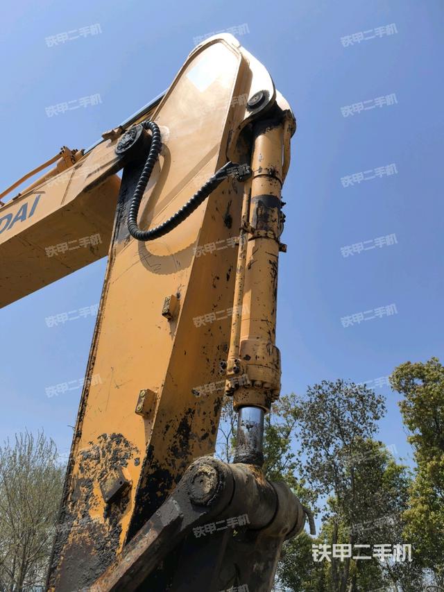 小臂整體左后（工作和回轉(zhuǎn)裝置）