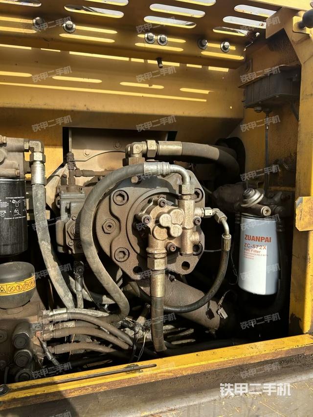 液壓泵室（大件艙室）