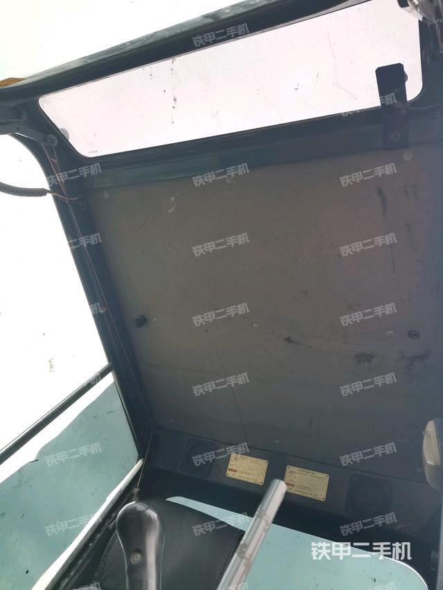 頂棚整體（駕駛室部分）