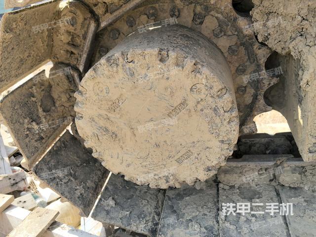 右側(cè)行走馬達(dá)蓋板（行走機(jī)構(gòu)）