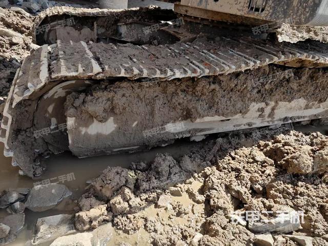 單側(cè)履帶整體（整機外觀）