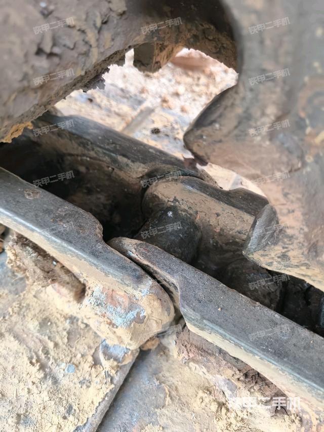 左托鏈輪和鏈筋（行走機(jī)構(gòu)）