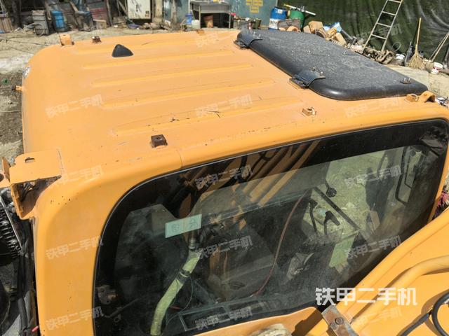 駕駛室頂部俯視（上車部件）